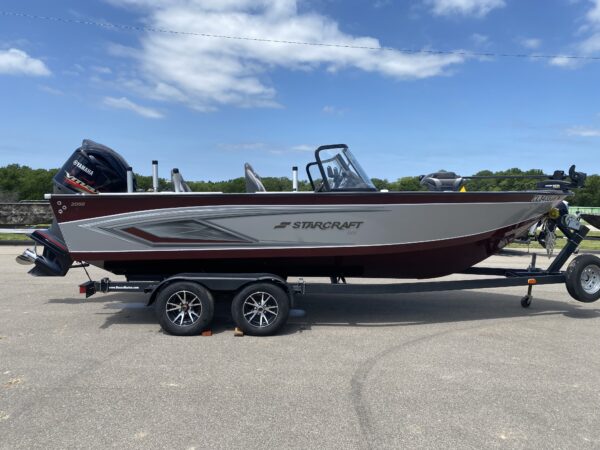 2020 Starcraft STX 2050 with a 200hp Yamaha SHO