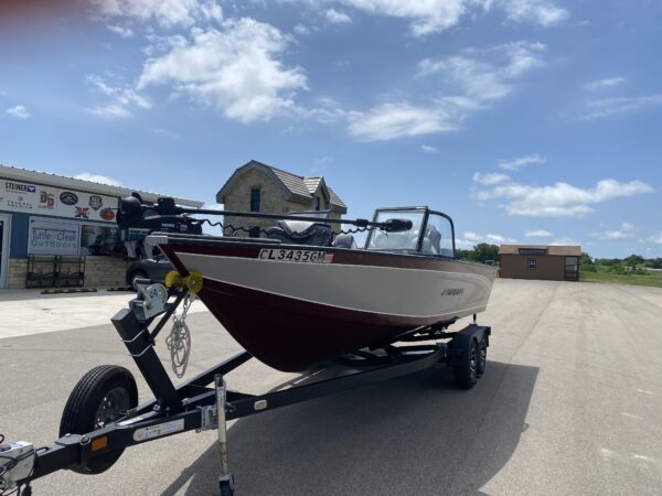 2020 Starcraft STX 2050 with a 200hp Yamaha SHO - Image 4