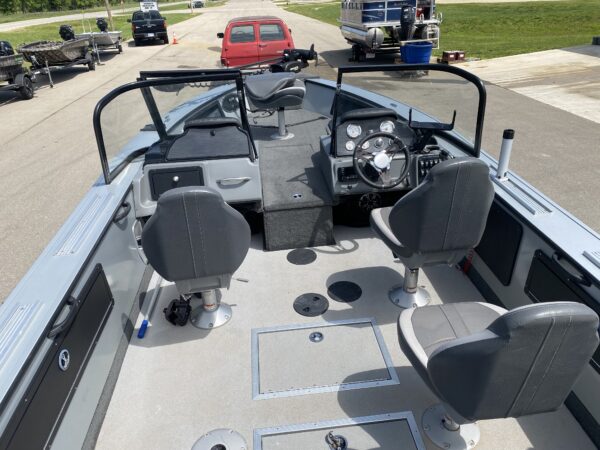 2020 Starcraft STX 2050 with a 200hp Yamaha SHO - Image 6